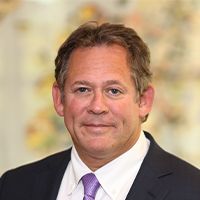 Trump ar vrea un șef de la BlackRock în fruntea Federal Reserve!