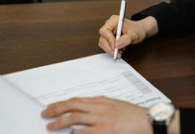 Avertismentul unui economist: ”În 2026 poți rămâne fără bani, casă sau mașină, dacă ai datorii la ANAF!”