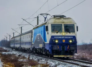 Locomotiva RELOC Craiova, modernizată din bani europeni, s-a rupt la primul drum. Ministrul transporturilor luat la întrebări!