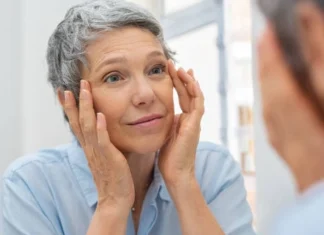 S-a descoperit că la 44 și la 60 de ani se produc modificări bruște în organismul omului!