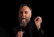 Dughin prevede un război mondial în 2026!