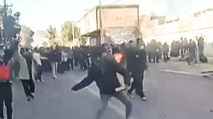 Lelia Munteanu analizează conflictul SUA-Iran: Baia de sânge și pedala de efect a lui Trump! (Libertatea)