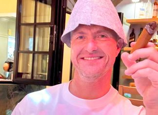 Fratele celebrului Michael Schumacher a “trecut strada”. Se căsătorește în Germania cu un bărbat!