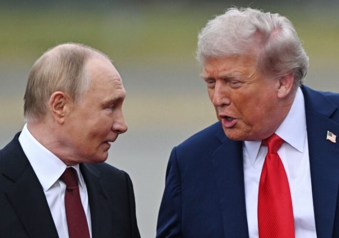 Revine în forță ipoteza că Trump este șantajat de către FSB-ul lui Putin!