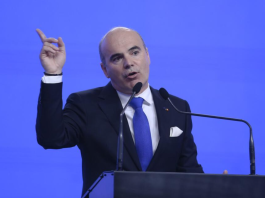 Rareș Bogdan, nou atac la guvernarea Bolojan: ”Iei 10 piei tot de pe calul care trage? Creșterea taxelor înseamnă nenorocire, sufoci economia!”