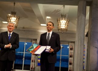 Încă un “aproape sinucis” în Dosarul Epstein! Fostul premier norvegian este internat în stare gravă