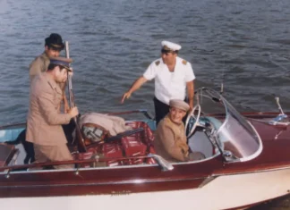 Liviu Alexa, despre “Ferrari-ul mǎrilor”. Cum a şmenuit prostituata Romina Gingaşu, cu largul concurs al lui Ciolacu, o barcǎ inestimabilǎ din patrimoniul României pentru a o cadorisi martalogului Ferrari