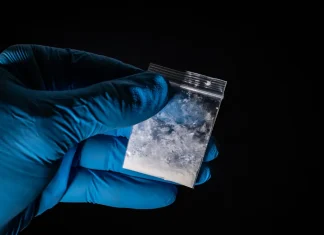 Rețea franco-română de spălare de bani proveniți din traficul de droguri. 300 de milioane de euro, o parte investiți în imobile din Transilvania!