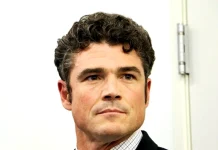 WASHINGTON POST prezintă detaliile demisiei lui Joe Kent. Ce carieră și drame personale a avut fostul șef al Antiterorismului din SUA!