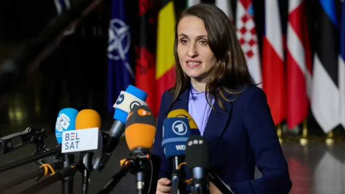 Cronologia abuzului operat de Oana Țoiu împotriva fiicei lui Victor Ponta. Incompetență, prostie, răutate! Cronologia abuzului operat de Oana Țoiu împotriva fiicei lui Victor Ponta. Incompetență, prostie, răutate!