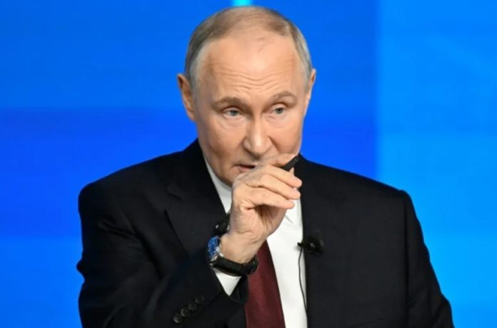 Putin acuză Ucraina de atac terorist asupra unei nave ce transporta gaze. Rusia amenință că nu va mai furniza gaze Europei! Putin acuză Ucraina de atac terorist asupra unei nave ce transporta gaze. Rusia amenință că nu va mai furniza gaze Europei!