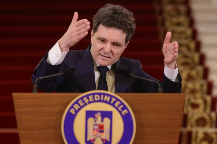 Nicușor Dan, interviu la Europa FM, confirmă că Bolojan nu vrea să demisioneze și insistă pentru o soluție de guvernare fără AUR! Nicușor Dan, interviu la Europa FM, confirmă că Bolojan nu vrea să demisioneze și insistă pentru o soluție de guvernare fără AUR!