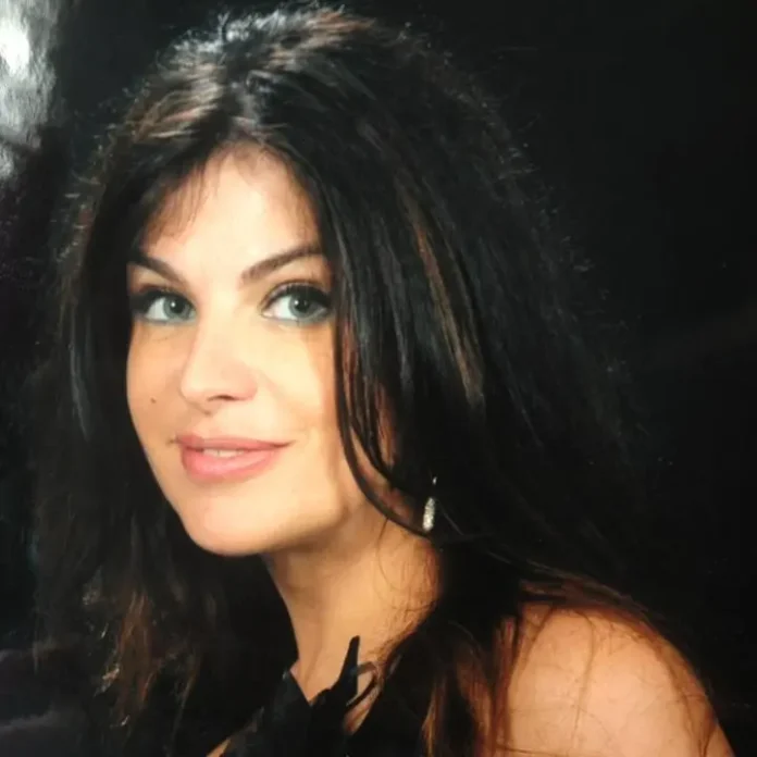 Cezara Vuza, fosta soție a miliardarului Ștefan Vuza, a fost arestată Cezara Vuza, fosta soție a miliardarului Ștefan Vuza, a fost arestată
