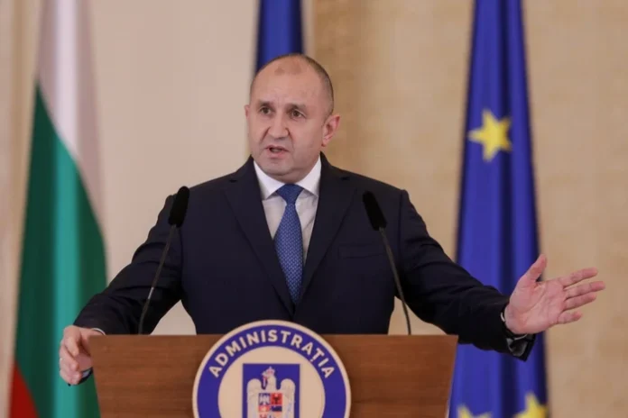 Alegerile de mâine din Bulgaria. Favorit e partidul fostului președinte Rumen Radev! Alegerile de mâine din Bulgaria. Favorit e partidul fostului președinte Rumen Radev!