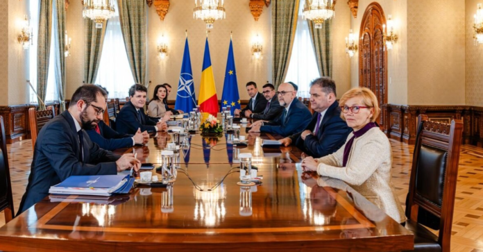 Culisele consultărilor de la Cotroceni. Hunor Kelemen susține că viitorul premier nu poate fi propus nici de PSD și nici de PNL! Culisele consultărilor de la Cotroceni. Hunor Kelemen susține că viitorul premier nu poate fi propus nici de PSD și nici de PNL!