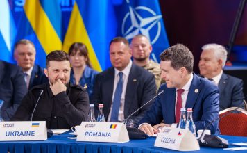 SRS, despre formatul B9 fără greutate: Summit de consolare, manipulări interne și repoziționarea forțată a lui Nicușor Dan