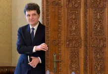 Costi Rogozanu, cronica momentului politic: Nicușor, misteriosul. Ideea de Tomac. Masochismul fermentat. (Libertatea)