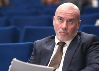 2MNEWS.RO: Înregistrare halucinantă cu ministrul culturii Demeter Andras: “Vând radioul la ruși cu 5 milioane și îmi bag p… în interesul național, că eu sunt ungur!”