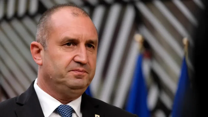 Convorbire telefonică Trump-Rumen Radev. SUA interesată de Bulgaria! Convorbire telefonică Trump-Rumen Radev. SUA interesată de Bulgaria!