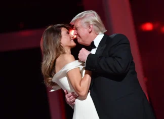 SPOTMEDIA despre un fotomodel din Rusia ce-a lucrat pentru Epstein și legăturile cu Paolo Zampolli, emisarul special al lui Trump!