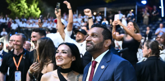 Trump o aduce pe iubita lui Kash Patel, pe ultima sută de metri, să cânte la Freedom 250