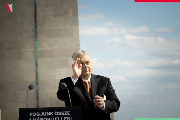 Viktor Orban, reales președinte al FIDESZ: ”Eu nu renunț, niciodată, niciodată, niciodată, nu renunț!” Viktor Orban, reales președinte al FIDESZ: ”Eu nu renunț, niciodată, niciodată, niciodată, nu renunț!”