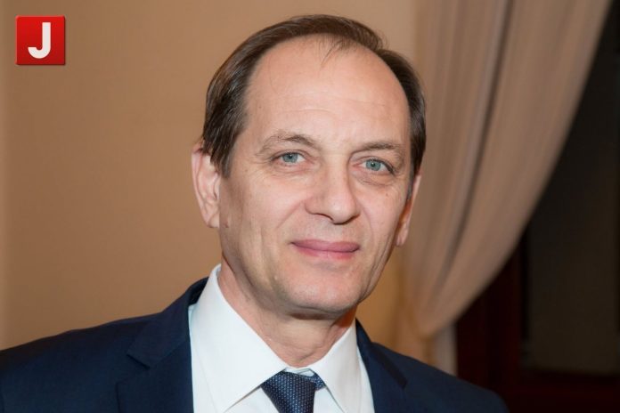 Daniel Udrescu: Bolojan comite un abuz grav când le dictează parlamentarilor PNL cum să voteze! Daniel Udrescu: Bolojan comite un abuz grav când le dictează parlamentarilor PNL cum să voteze!