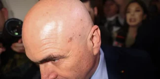 Val de critici dure pentru Bolojan în ședința liberalilor. “Nimeni nu e de neînlocuit, Veștea este un coleg politicos și corect!”