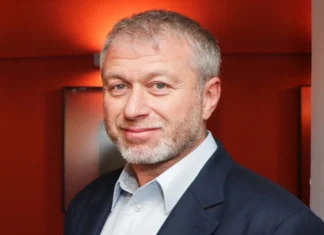 Miliardarul Roman Abramovici este ”emisarul din umbră”, a fost trimis de către Putin la Kiev să negocieze cu Zelensky!
