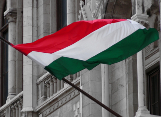 Oamenii lui Viktor Orban, furturi de miliarde din bani europeni!
