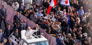 DILEMA: Papa și apărarea umanității. “Magnifica Humanitas”