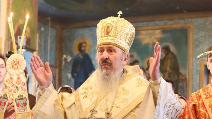 Mitropolitul (homosexual) Petru a plecat, dar cum rămâne cu partenerul său de orgii, Episcopul Veniamin?! Mitropolitul (homosexual) Petru a plecat, dar cum rămâne cu partenerul său de orgii, Episcopul Veniamin?!