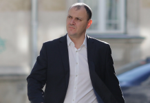 Sebi Ghiță, postare explozivă despre meciul politic actual: “Să vă spun un secret, Bolojan e tot de la Securitate!”