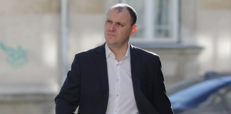 Sebi Ghiță, postare explozivă despre meciul politic actual: “Să vă spun un secret, Bolojan e tot de la Securitate!”