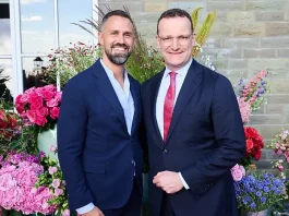 Politica în Germania. Liderul majorității parlamentare a demisionat, era un homosexual care, împreună cu soțul său, au devenit părinți cu ajutorul unei mame surogat!