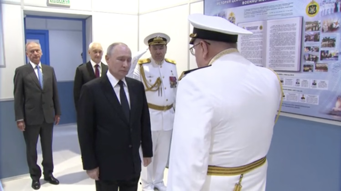 Putin: Ucraina va pierde mai devreme sau mai târziu teritoriile vestice in favoarea României, Ungariei și Poloniei Putin: Ucraina va pierde mai devreme sau mai târziu teritoriile vestice in favoarea României, Ungariei și Poloniei