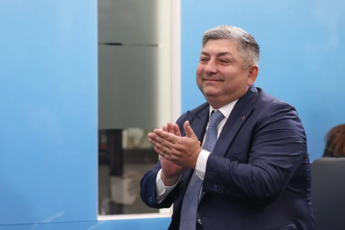 Alin Tișe, provocare serioasă contra lui Bolojan. Fondatorul ”platformei normalității” din PNL! Alin Tișe, provocare serioasă contra lui Bolojan. Fondatorul ”platformei normalității” din PNL!