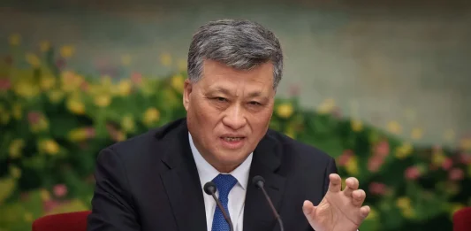 Xi Jinping face curățenie la vârful Partidului Comunist Chinez, al treilea lider epurat în ultimele luni!