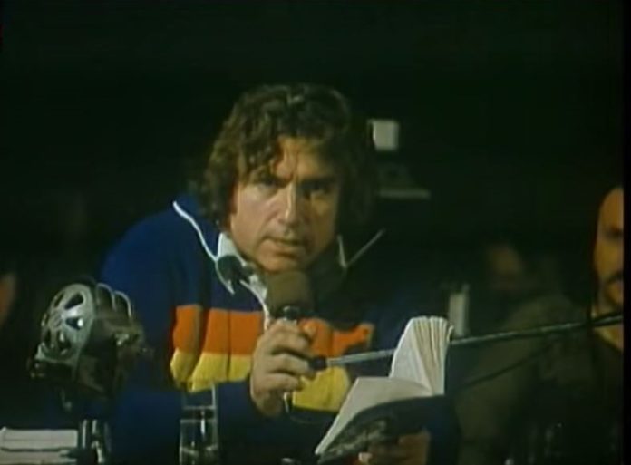 Poetul national Adrian Păunescu nu poate fi interzis de urmașii partidei sovietice Poetul national Adrian Păunescu nu poate fi interzis de urmașii partidei sovietice
