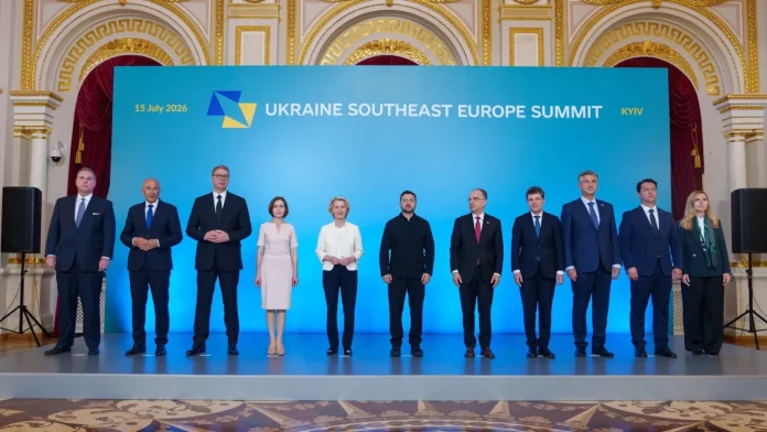 Serbia, al doilea stat est-european, după Bulgaria, care se poziționează pro Rusia. Vucic n-a semnat declarația de la Kiev! Serbia, al doilea stat est-european, după Bulgaria, care se poziționează pro Rusia. Vucic n-a semnat declarația de la Kiev!