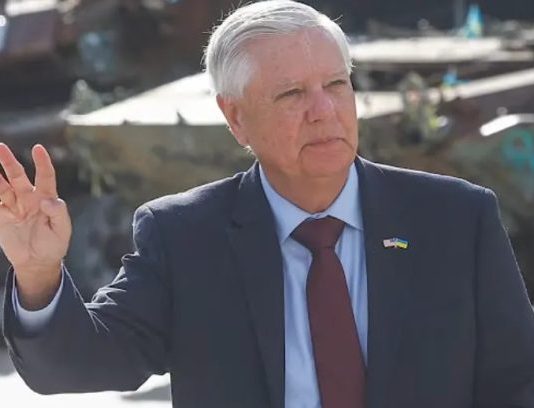Lindsey Graham: o cariera clădită promovând imigrația, războiul, și interesele Israelului