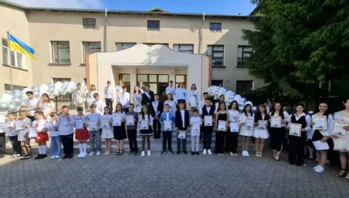 Apel către președinții Ucrainei, României și R.Moldova pentru salvarea Liceului românesc din Satu Nou, regiunea Odesa Apel către președinții Ucrainei, României și R.Moldova pentru salvarea Liceului românesc din Satu Nou, regiunea Odesa