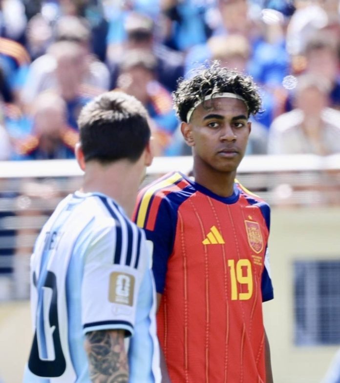 GOLAZO: Spania a câștigat World Cup în 2026 după ce, acum 38 de ani, guvernul a avut o idee și o toată țara s-a ținut de ea! GOLAZO: Spania a câștigat World Cup în 2026 după ce, acum 38 de ani, guvernul a avut o idee și o toată țara s-a ținut de ea!