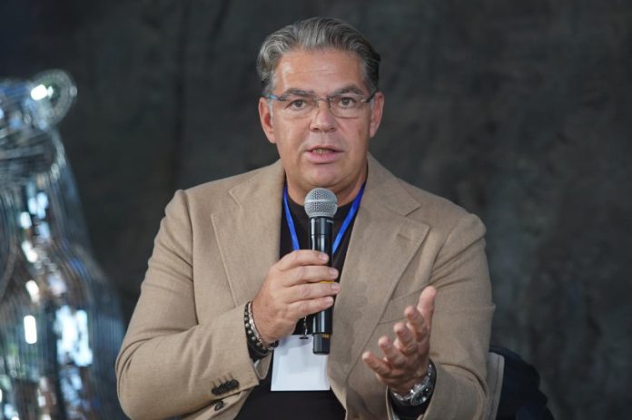 Răzvan Pîrjol, analiza momentului referitoare la cariera profesională: Ce știi să faci cu ceea ce ai învățat?! Răzvan Pîrjol, analiza momentului referitoare la cariera profesională: Ce știi să faci cu ceea ce ai învățat?!