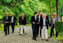 Valerian Stan: Militantismul dubios al fostului ambasador Zuckerman. Politică, afaceri sau pură corupție?! (ACTIVENEWS)