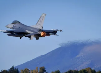 Americanii au plecat din Bulgaria în urma amenințărilor Iranului că va ataca țara vecină. Două avioane cisternă au fost retrase!