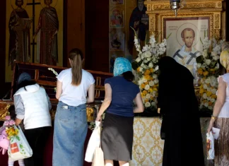 Moaștele Sfintei Ana vor fi aduse pentru prima dată în România! Vor fi depuse la Biserica Sfântul Gheorghe-Nou din centrul Bucureștiului, între 5 si 10 septembrie