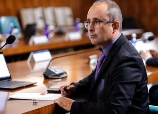 SRS: Misteriosul domn Bușoi este cel mai proeminent vinovat de distrugerea Sistemului Energetic Național!