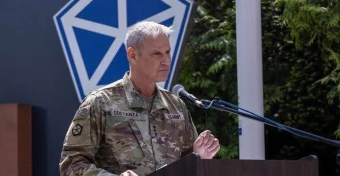 Halucinant! Generalul american care coordona operațiunile NATO din Ucraina, demis pe motiv de consum de alcool Halucinant! Generalul american care coordona operațiunile NATO din Ucraina, demis pe motiv de consum de alcool