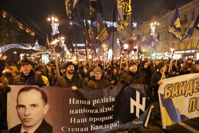 Președintele Poloniei cere Ucrainei să renunțe la propaganda in favoarea fascistului Bandera pentru a primi ajutor de la Varșovia Președintele Poloniei cere Ucrainei să renunțe la propaganda in favoarea fascistului Bandera pentru a primi ajutor de la Varșovia